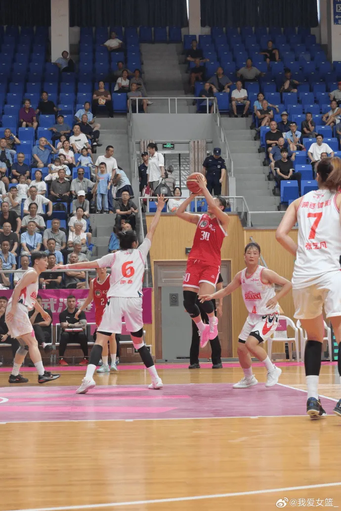 华体会入口-媒体人：全国女篮锦标赛第三日综述：江苏、武汉继续全胜